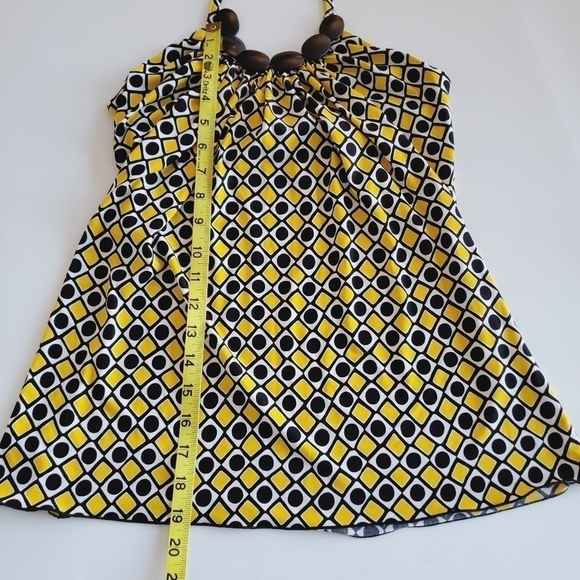 1062 * BCX Geometric Print Halter Top Yellow Black Size M - Picture 10 of 10